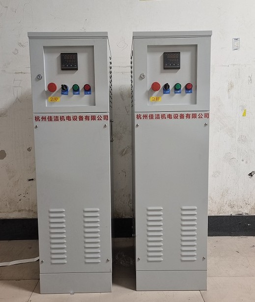 1761196250630848.jpg 800d.jpg